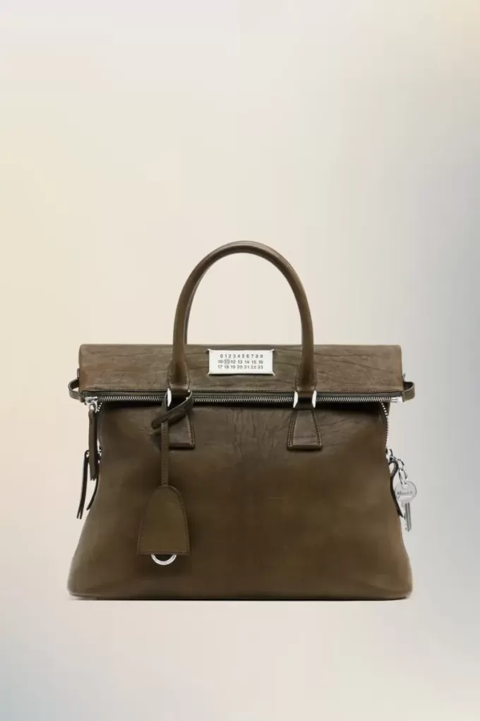 5AC amado hasta la muerte medio