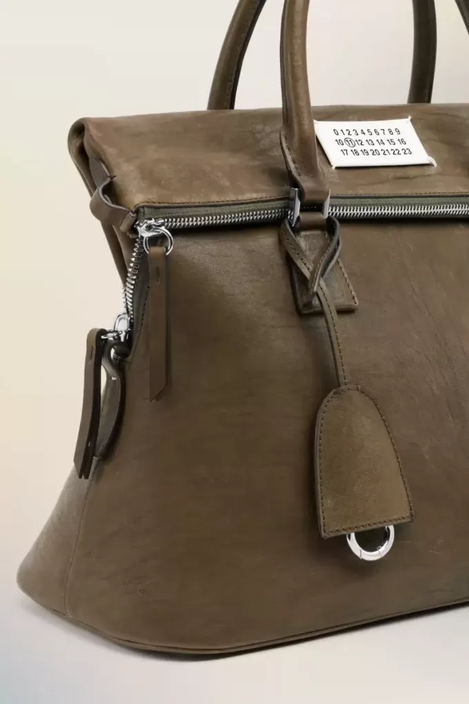 5AC amado hasta la muerte medio