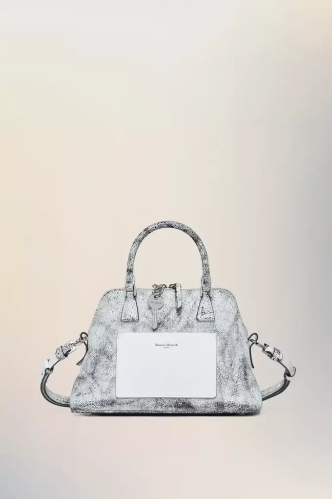 5AC amado hasta la muerte mini