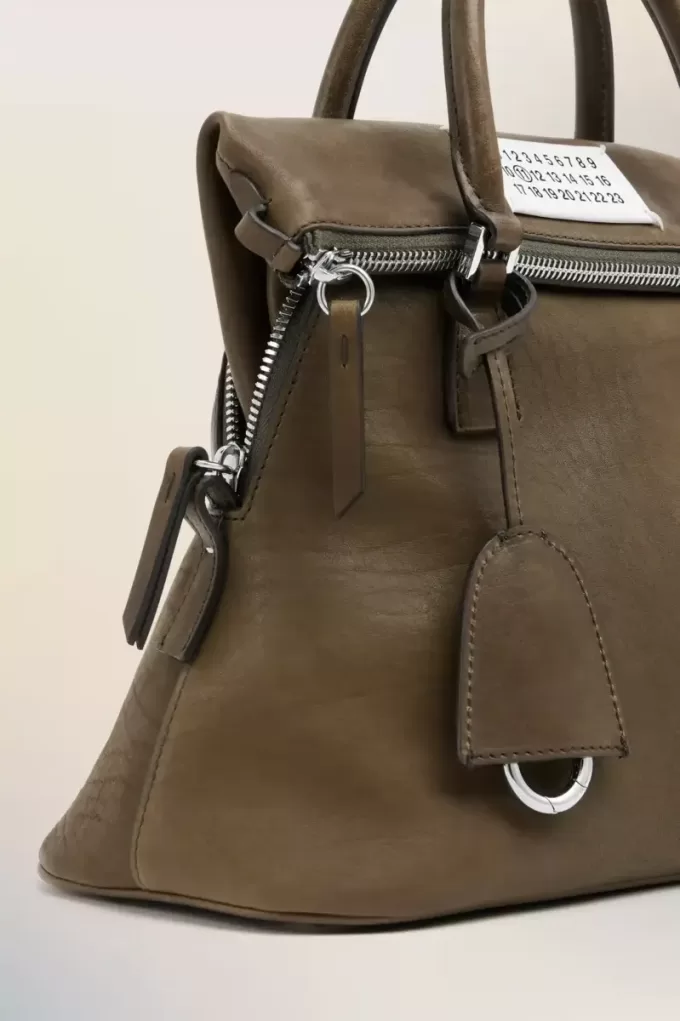 5AC amado hasta la muerte mini