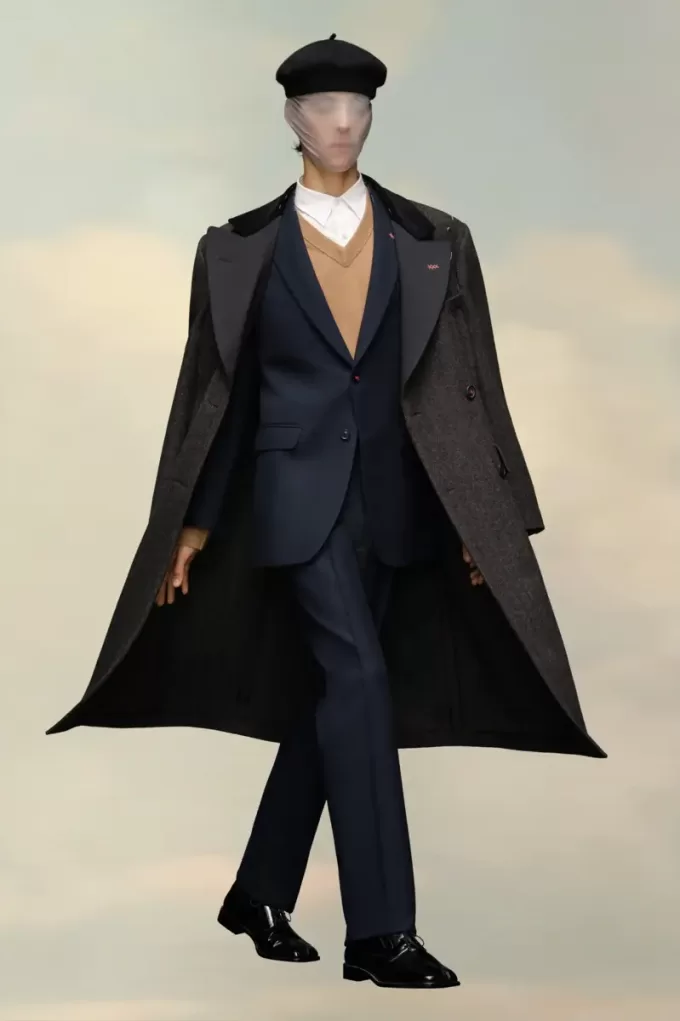 Abrigo cruzado en proceso de elaboración