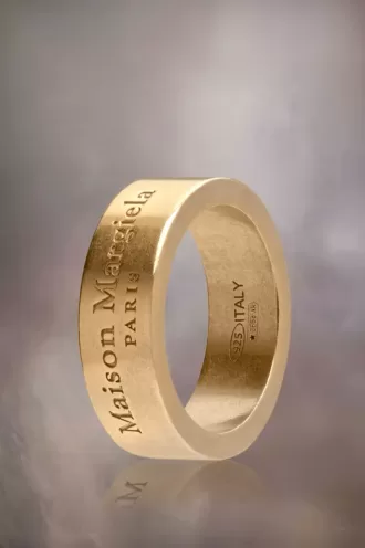 Anillo con el logotipo de Maison Margiela