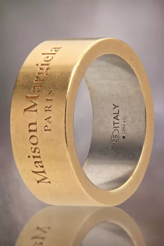 Anillo con el logotipo de Maison Margiela
