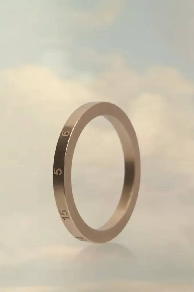 Anillo numérico de Maison Margiela