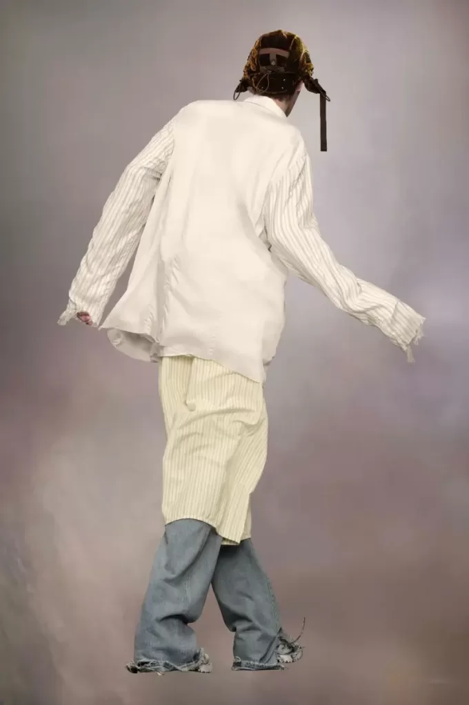 Anonimato de la chaqueta del forro