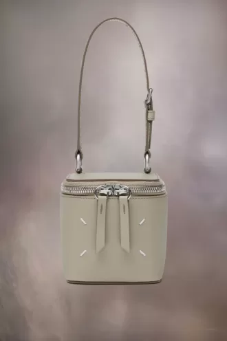 Bolso mini caja de Maison Margiela