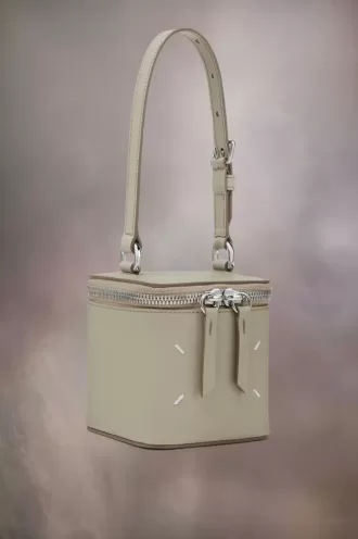 Bolso mini caja de Maison Margiela