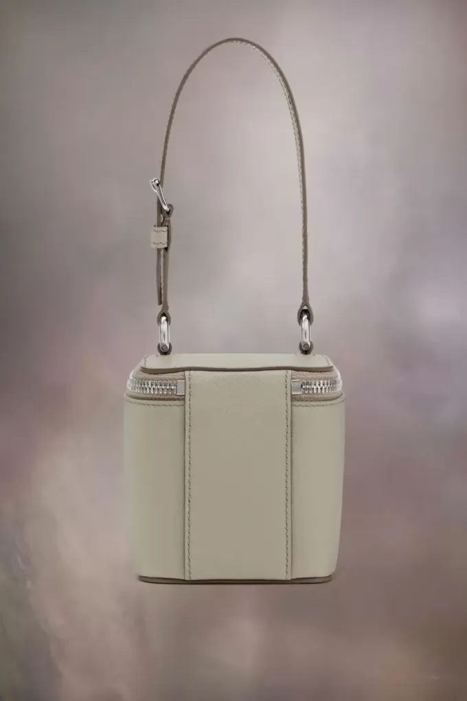 Bolso mini caja de Maison Margiela