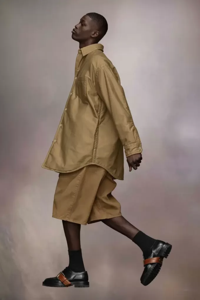 Camisa de algodón satinado acolchada Camisa de algodón satinado acolchada