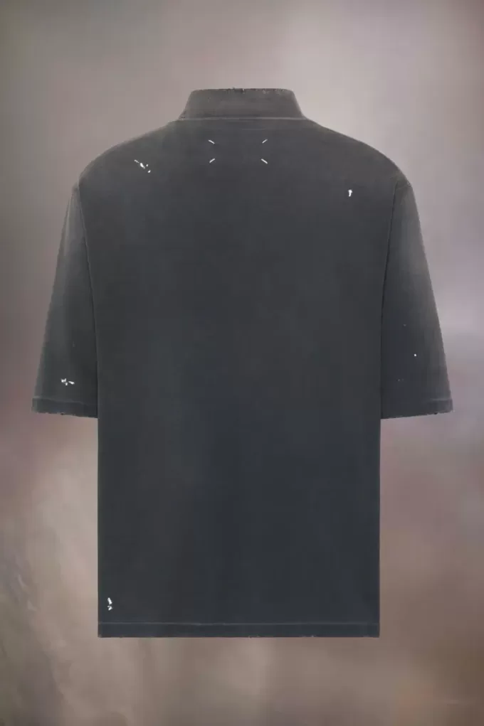 Camiseta con el logotipo del grafiti