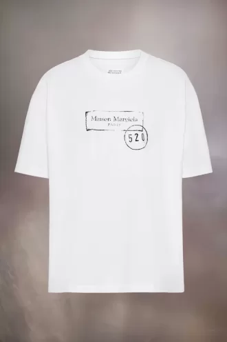 Camiseta con estampado de sello 520