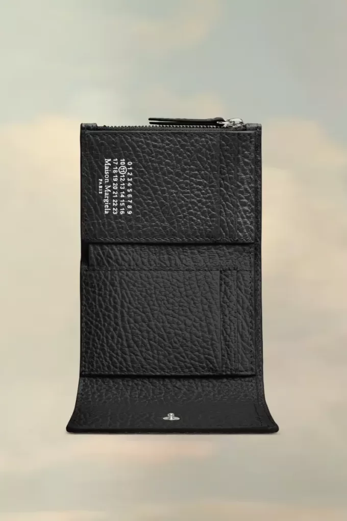 Cartera de cuatro puntadas