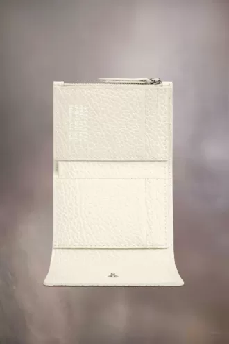 Cartera de cuatro puntadas