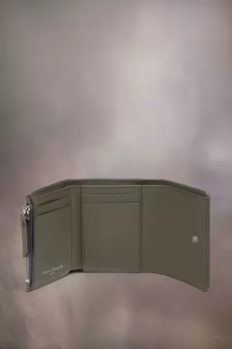 Cartera de cuatro puntadas