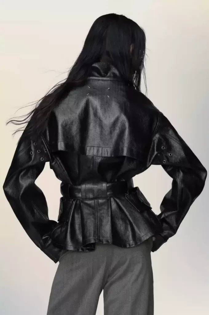 Chaqueta con cinturón de Maison Margiela