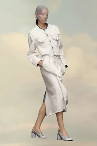 Chaqueta vaquera corta sin cuello