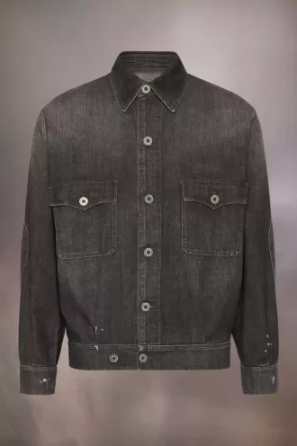 Chaqueta vaquera desgastada