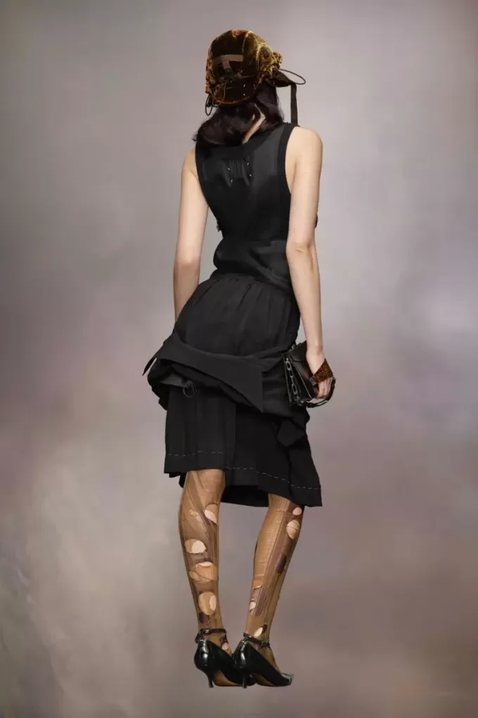 El anonimato del vestido de forro