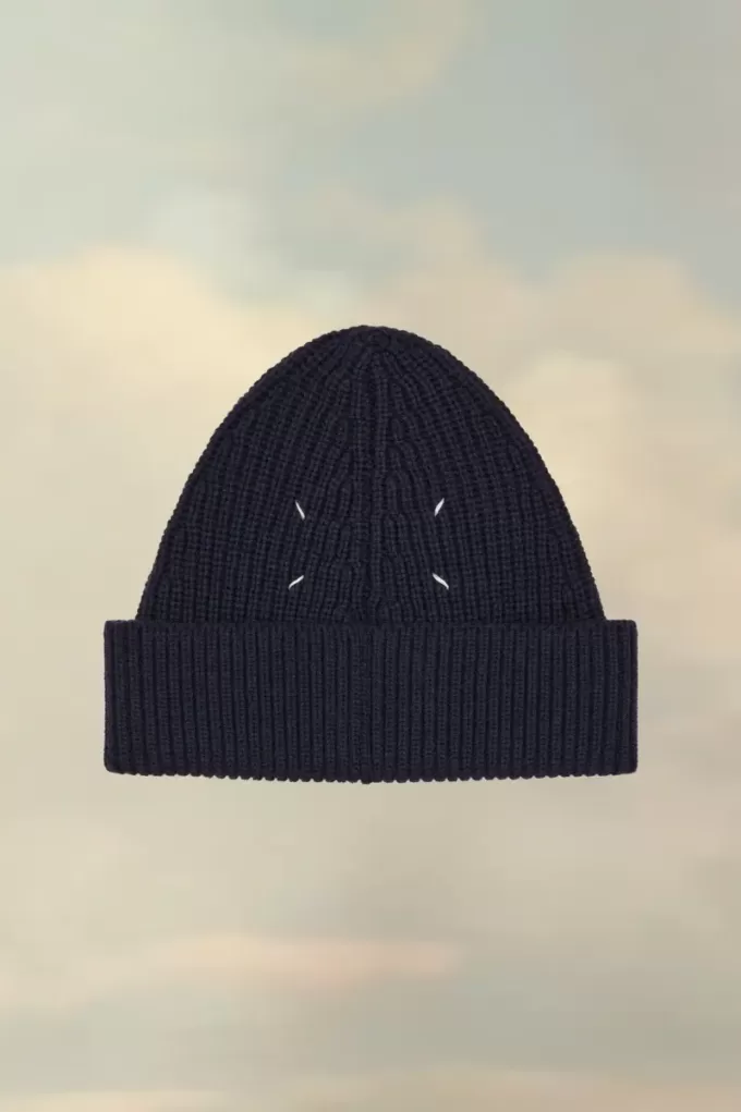 Gorro de cuatro puntadas