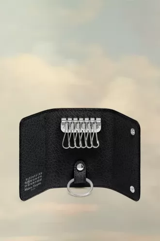 Llavero de cuatro puntadas