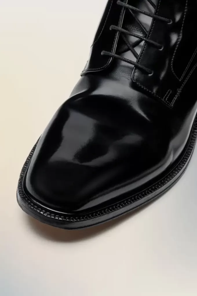 Me encantaron las botas con cordones