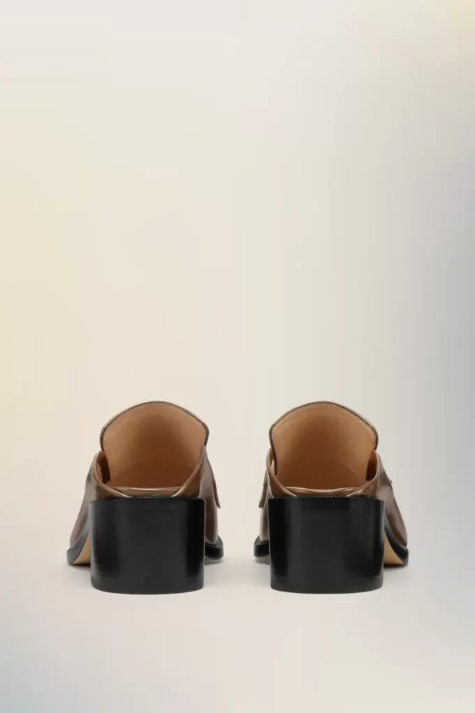 Mocasín tipo mule Tabi City