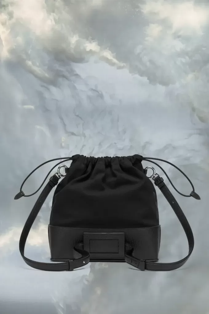 Mochila con cordón diaria mediana 5AC Mochila con cordón diaria mediana 5AC