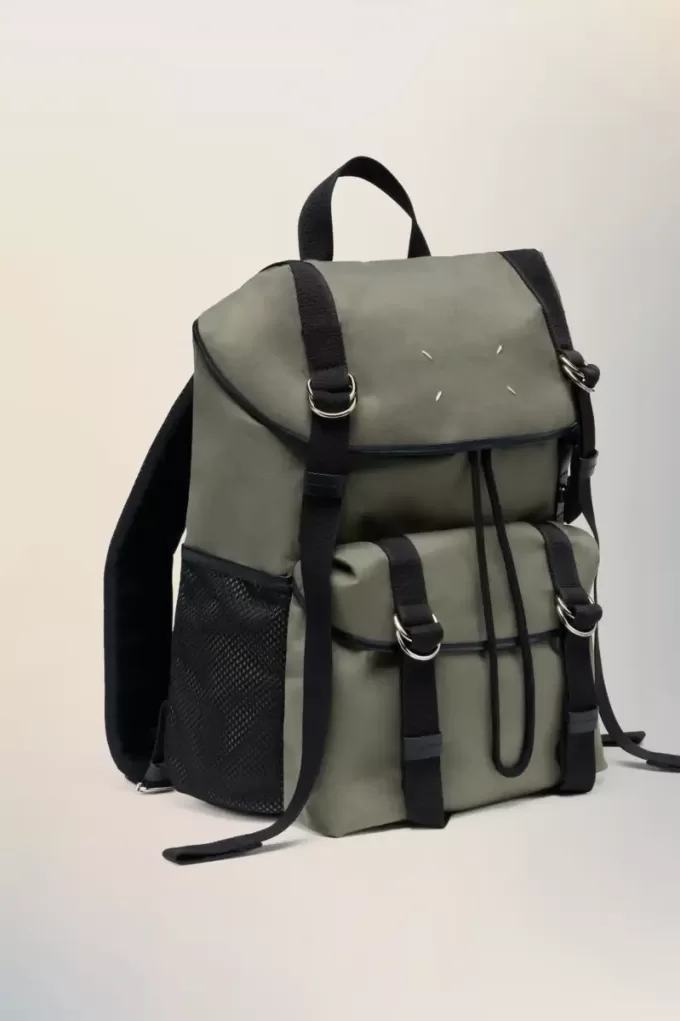 Mochila mediana de alta tecnología Mochila mediana de alta tecnología