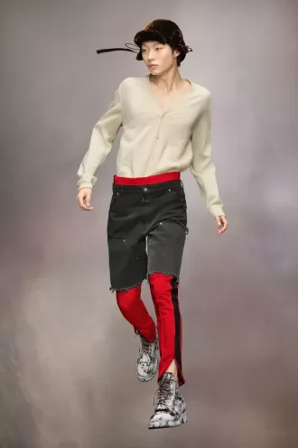 Pantalones cortos vaqueros con tachuelas de Maison Margiela