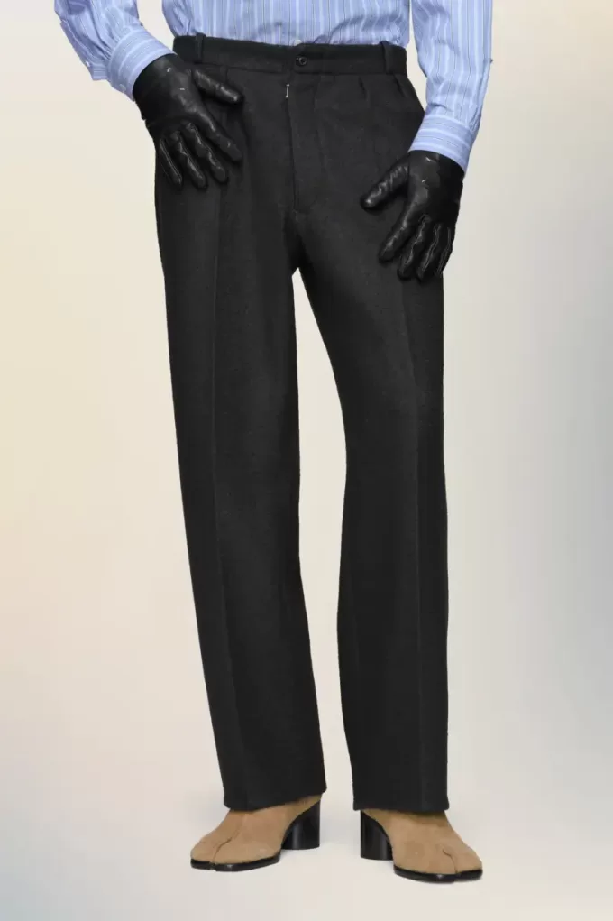 Pantalones rectos de lana afieltrada Pantalones rectos de lana afieltrada