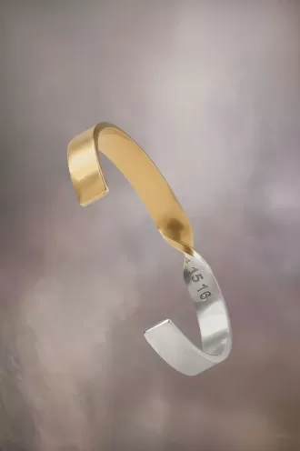 Puño con número torcido de Maison Margiela