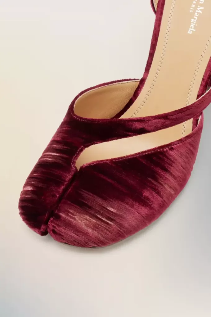 Salón Maison Margiela Tabi tipo sandalia