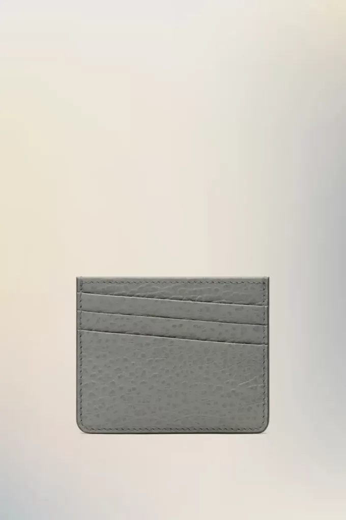 Tarjetero de cuatro puntadas