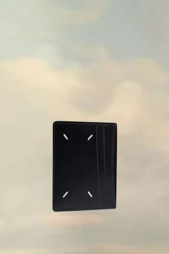 Tarjetero de cuatro puntadas