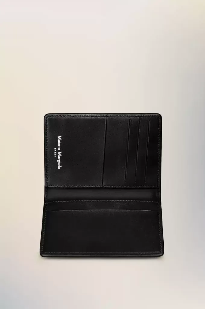 Tarjetero de cuatro puntadas