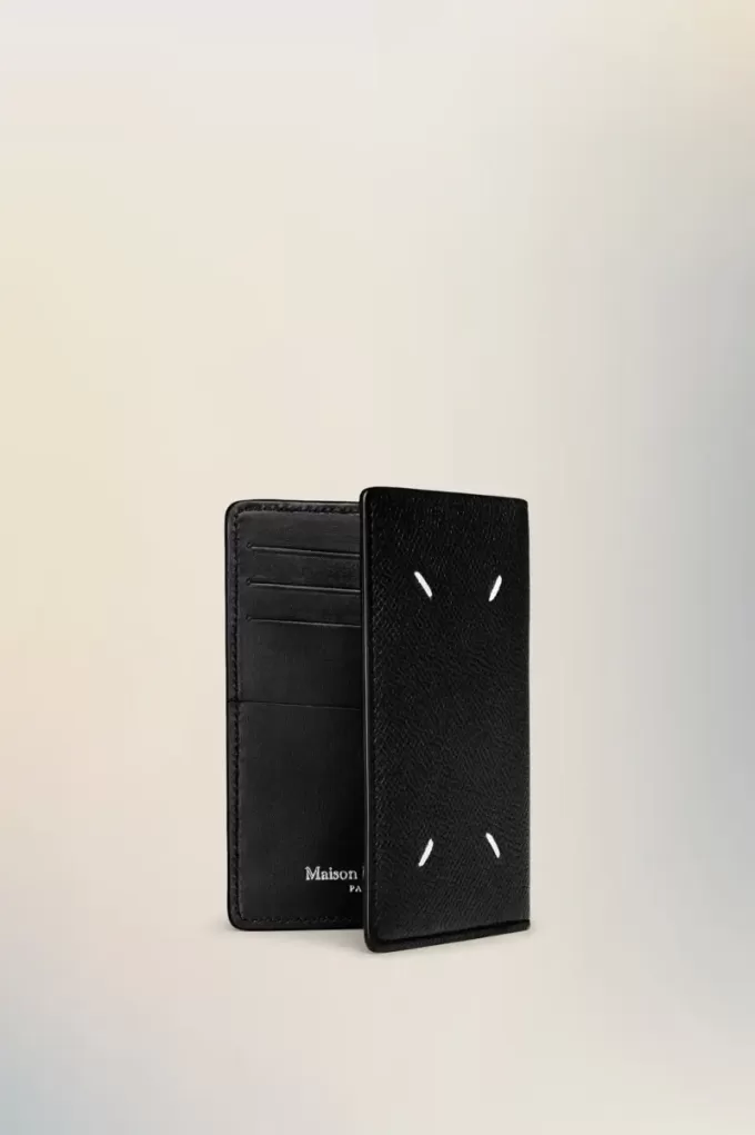 Tarjetero de cuatro puntadas