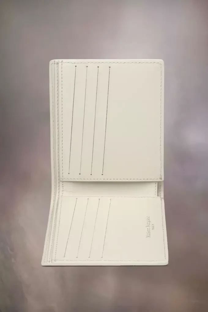 Tarjetero de cuatro puntadas