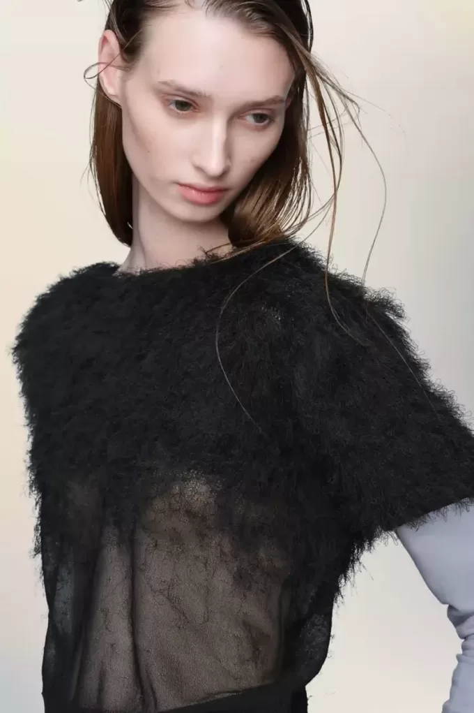 Top de punto de seda retrógrado