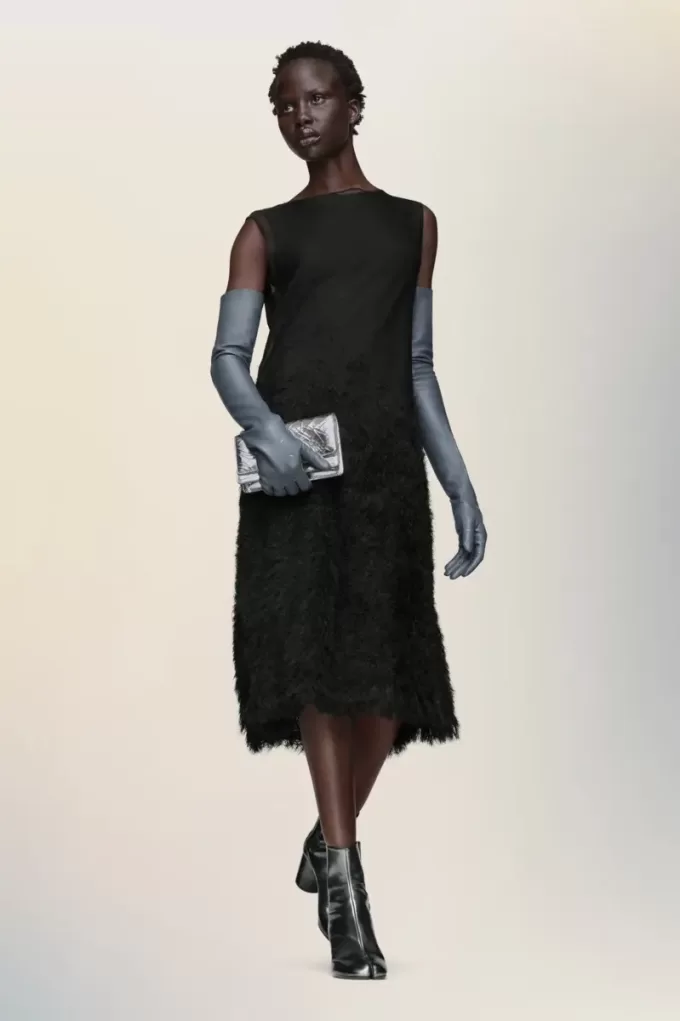 Vestido de punto de seda retrógrado