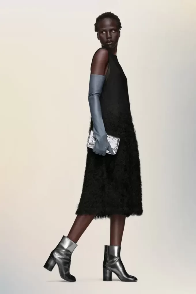 Vestido de punto de seda retrógrado