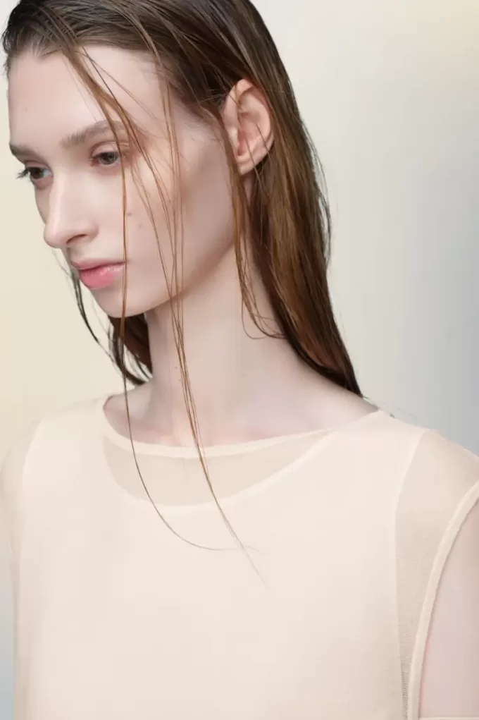 Vestido de punto de seda retrógrado