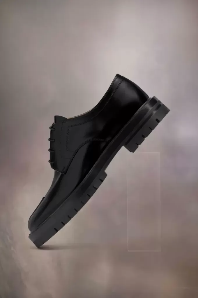 Zapatos con cordones Tabi de Maison Margiela