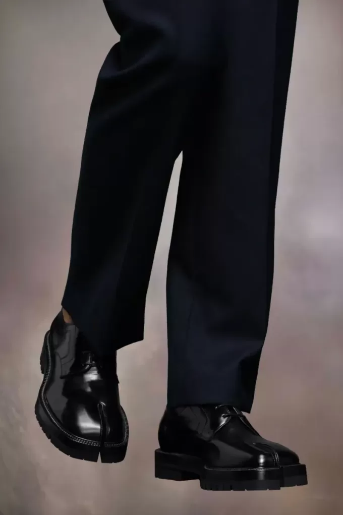 Zapatos con cordones Tabi de Maison Margiela